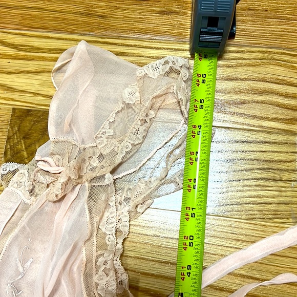 Light Pink Vintage Slip - Picture 7 of 7